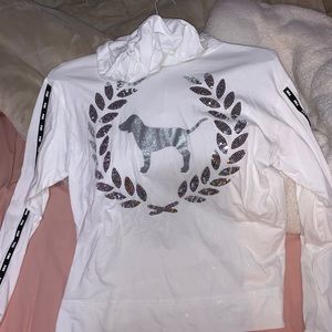 pink t-shirt hoodie